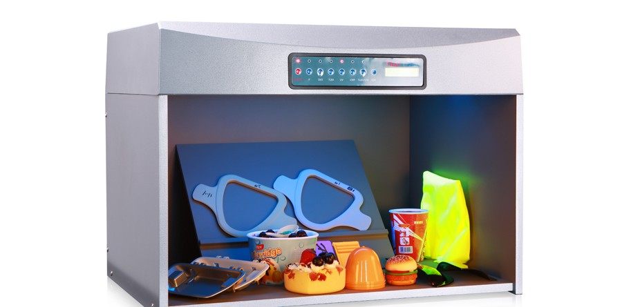 T60+ Color Light Box